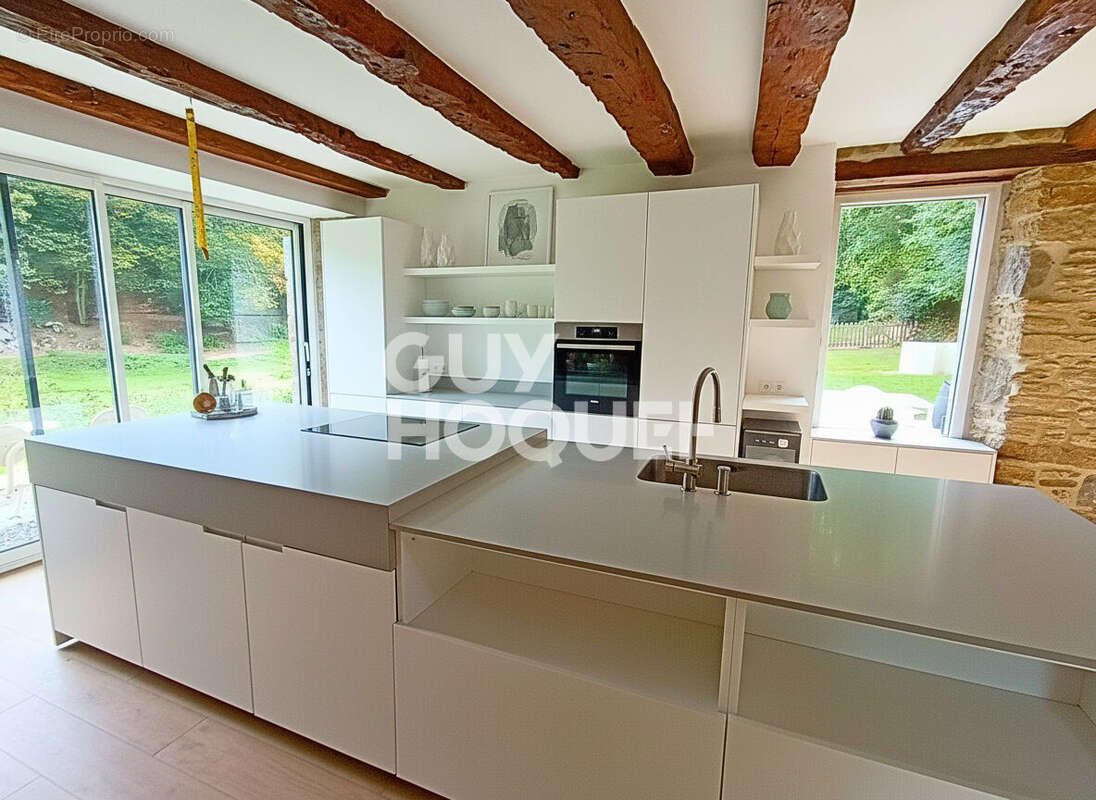 Maison à SAINT-PIERRE-DE-PLESGUEN