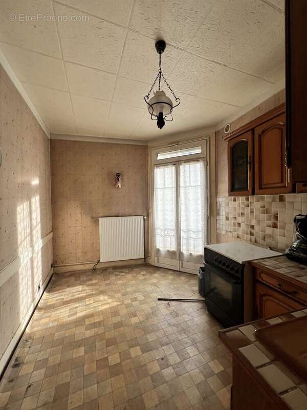 Appartement à SAINT-JUST-SAINT-RAMBERT