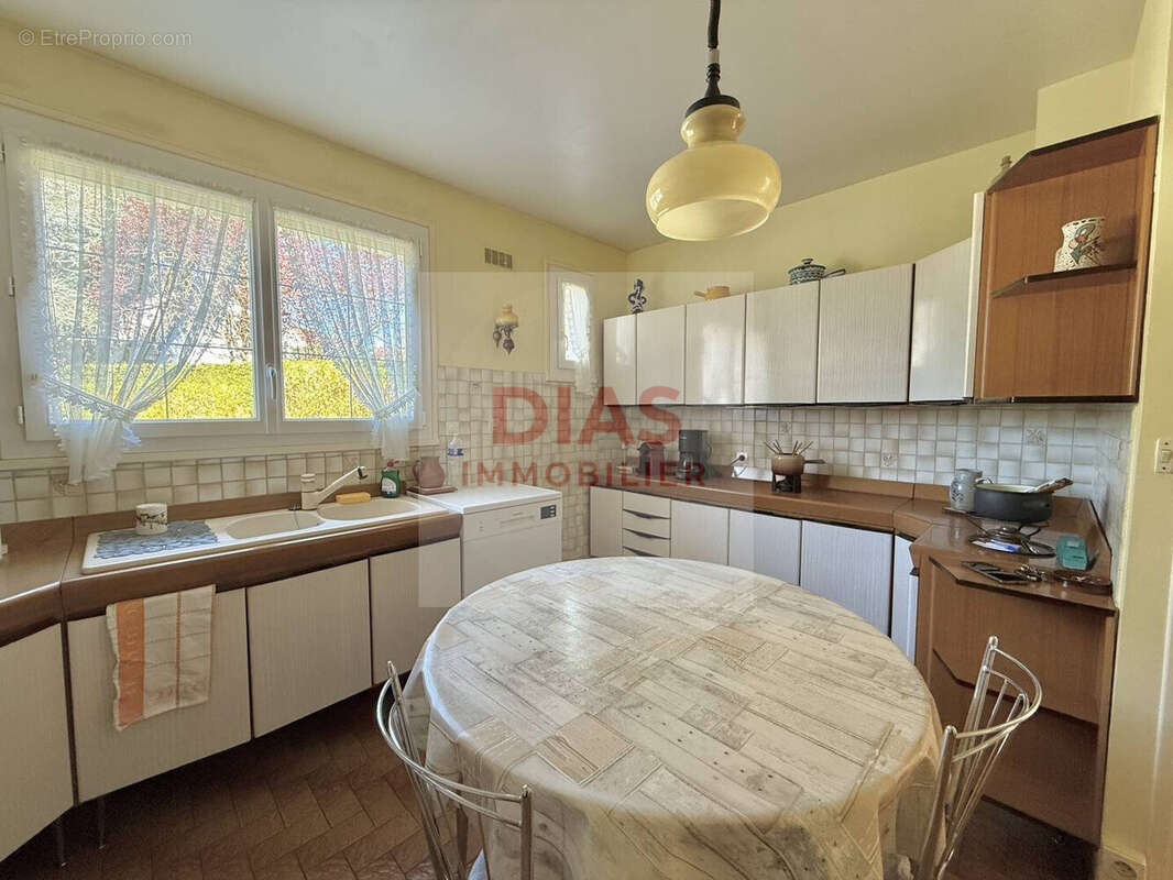 Maison à PONTAULT-COMBAULT