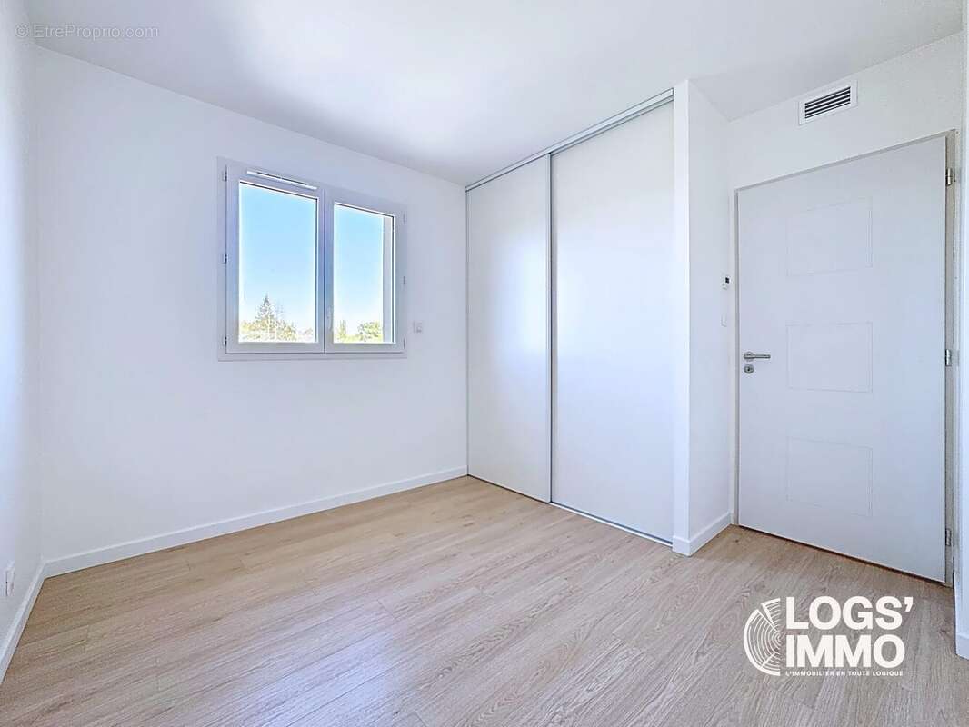 Maison à SAINT-SULPICE-ET-CAMEYRAC