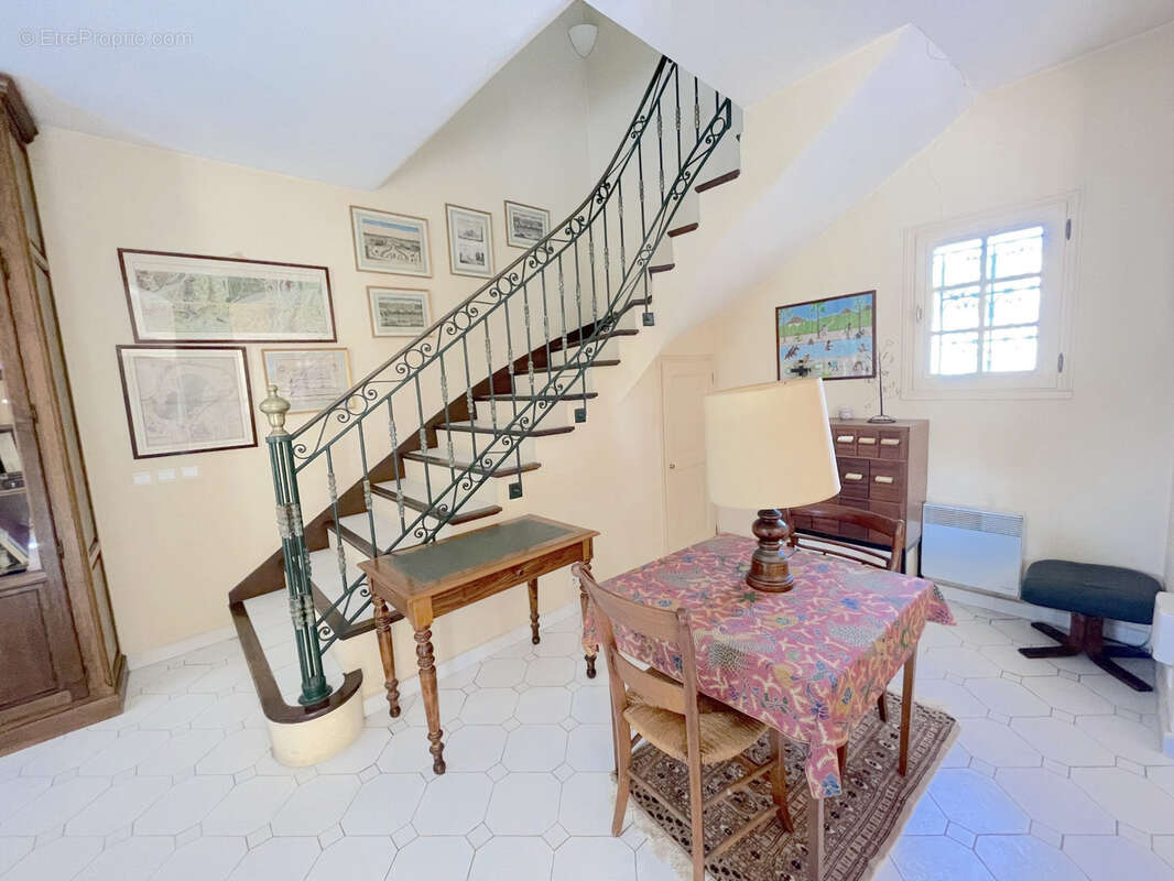 Maison à SIX-FOURS-LES-PLAGES