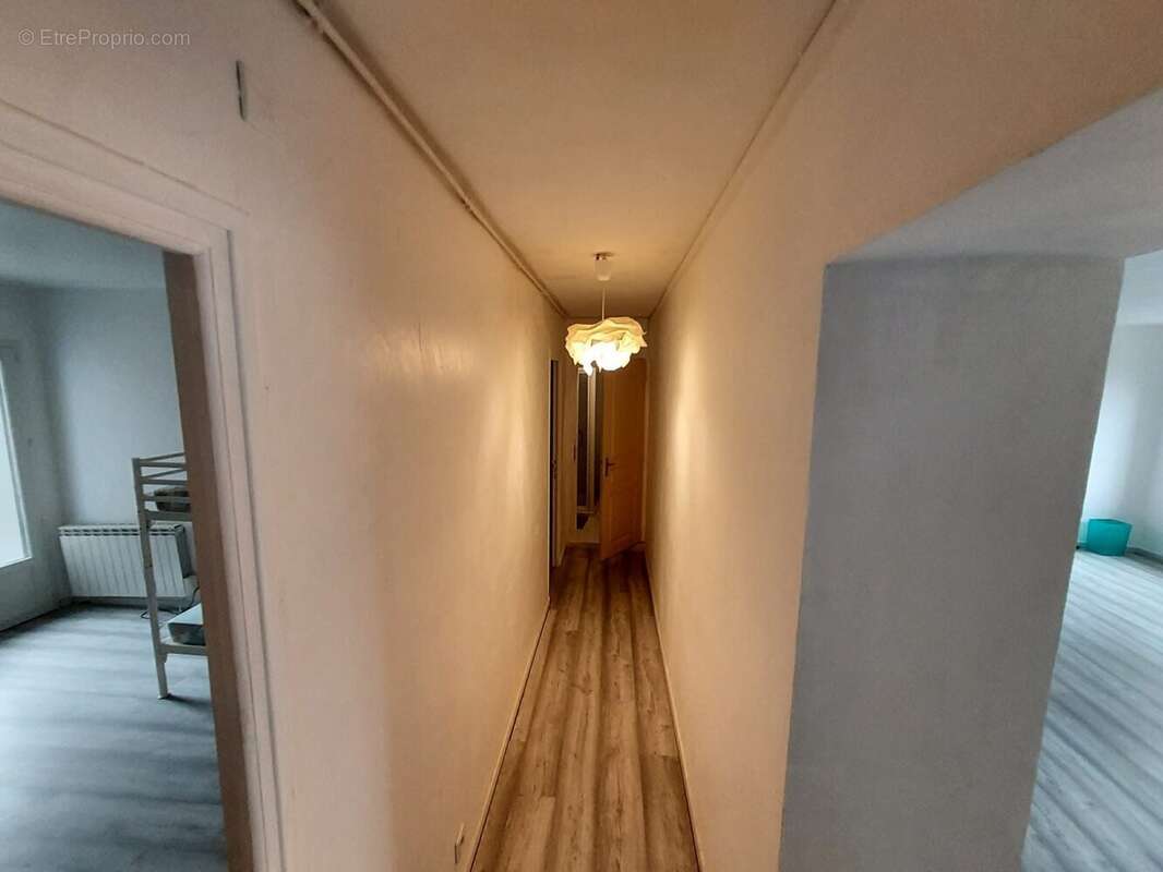 Appartement 69 m² à Agde  - photo 6