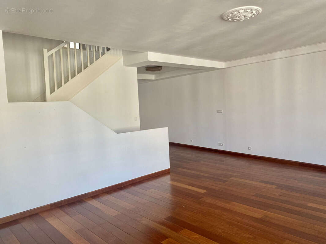 Appartement Niort 5 pièce(s) 175 m2 - photo 4