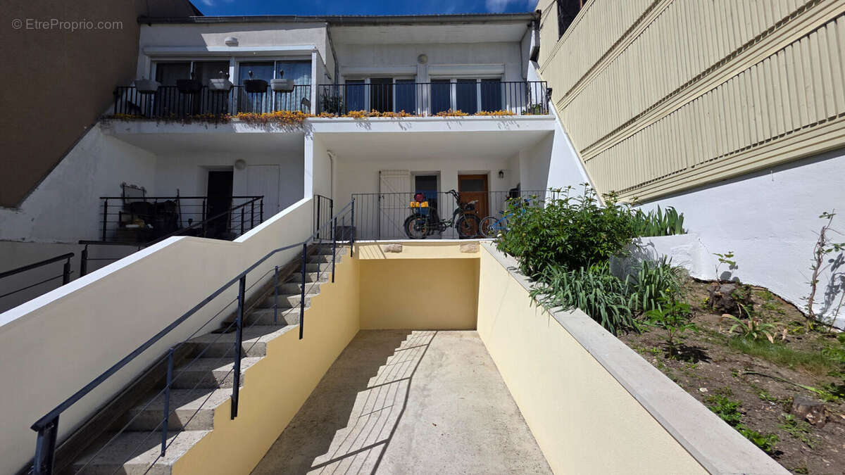 Maison à MONTREUIL
