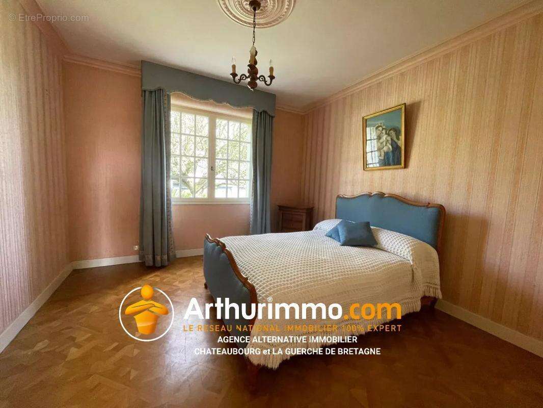 Maison à LA GUERCHE-DE-BRETAGNE