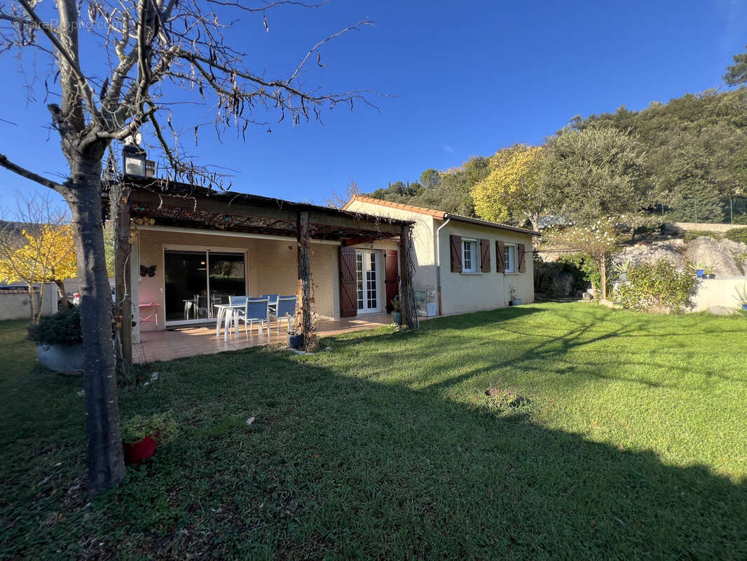 Maison à SAINT-PERAY