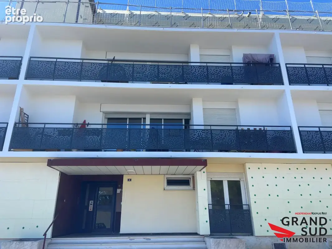 Appartement 4 pièces 77 m² à vendre à Merignac (33700) - photo 2