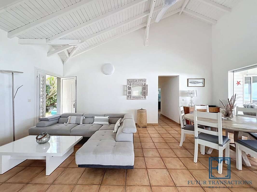 Maison à SAINTE-ANNE