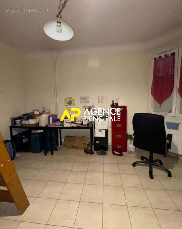 Appartement à CLICHY