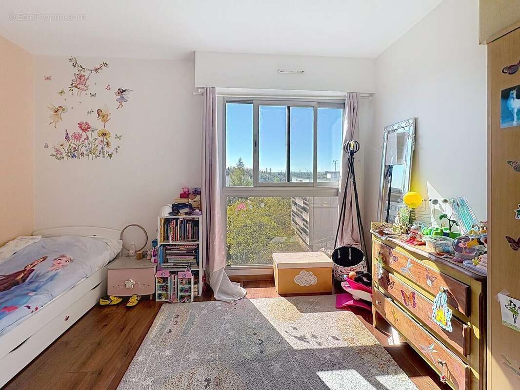 Appartement à CHEVILLY-LARUE