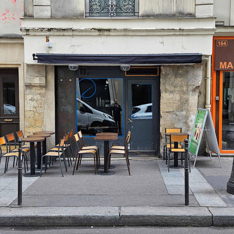 Autre à PARIS-3E