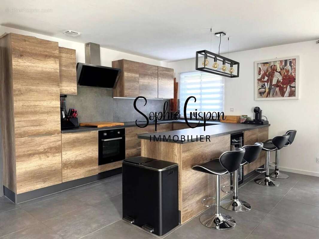 Maison à MONTAUROUX