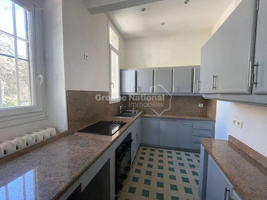 Maison à CHATEAURENARD