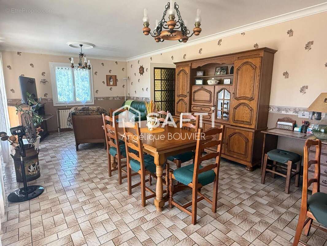 Photo 9 - Maison à MONT-SOUS-VAUDREY