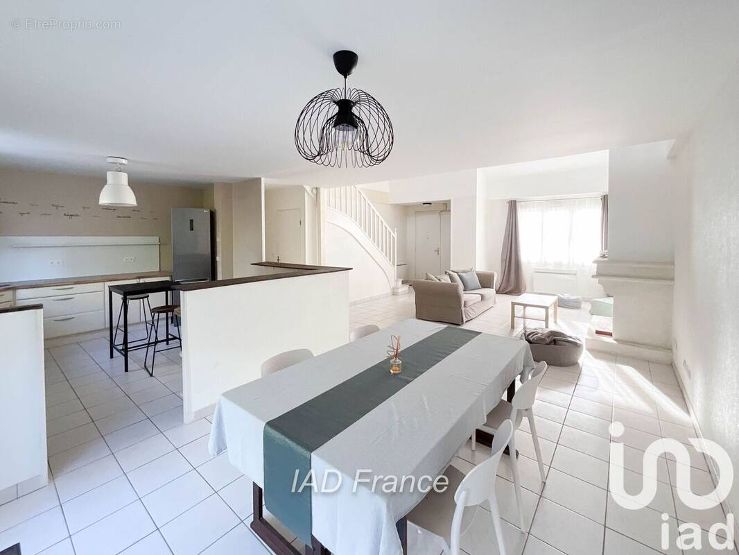 Photo 1 - Maison à VERNOUILLET