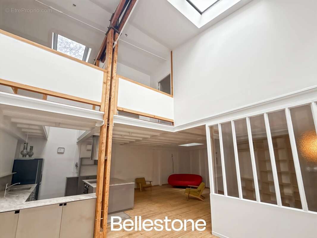 Appartement à PARIS-19E