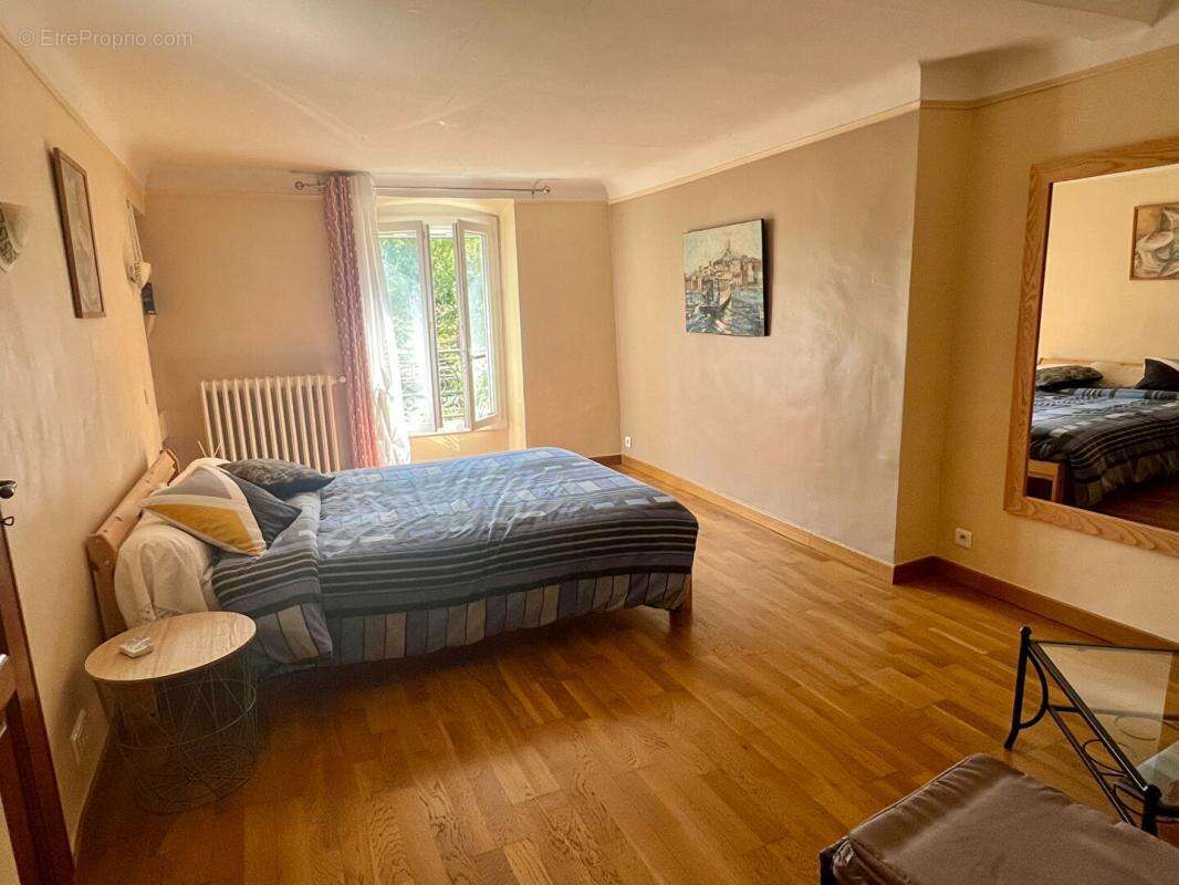 Appartement à APT