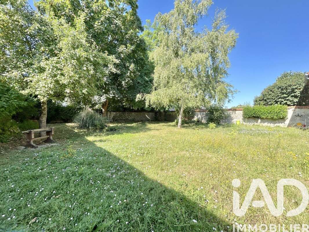 Maison 155 m² à Buthiers  - photo 8