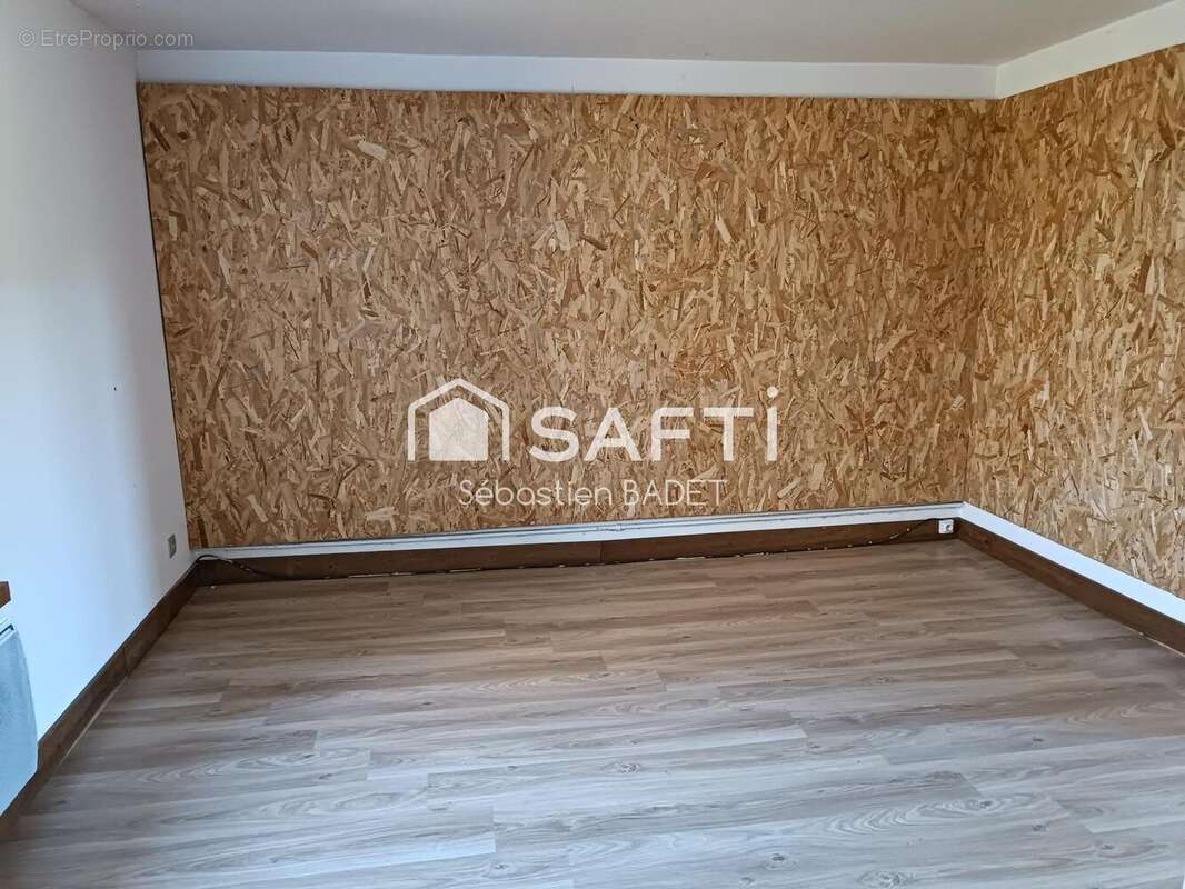 Maison 64 m² à Paudy  - photo 4