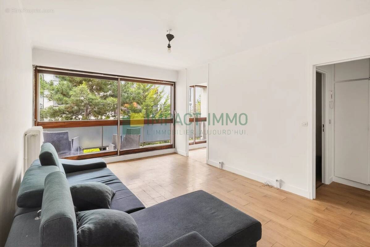 Appartement à COLOMBES