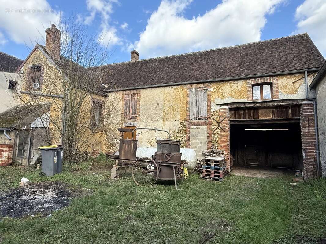 Maison à VILLIERS-LOUIS
