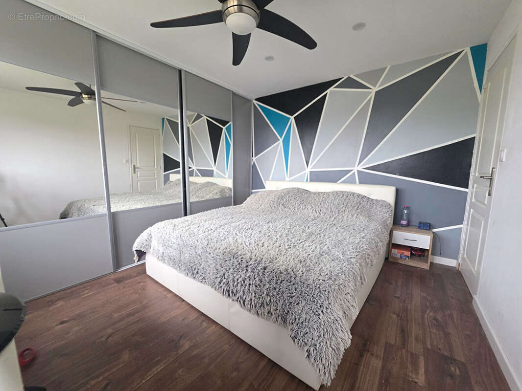 Maison à SAINT-QUENTIN-FALLAVIER