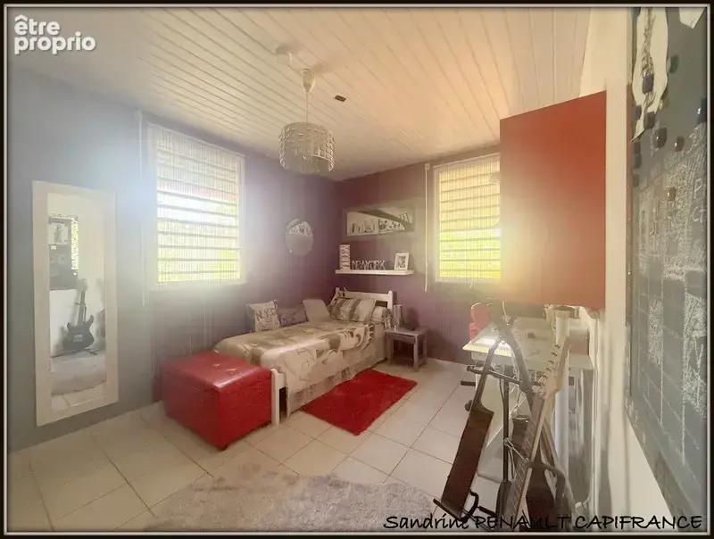 A vendre a kourou (guyane francaise) une magnifique maison individuelle t5 de 91 m² - terrain de 425 m² - au prix de 307 000 € - photo 8