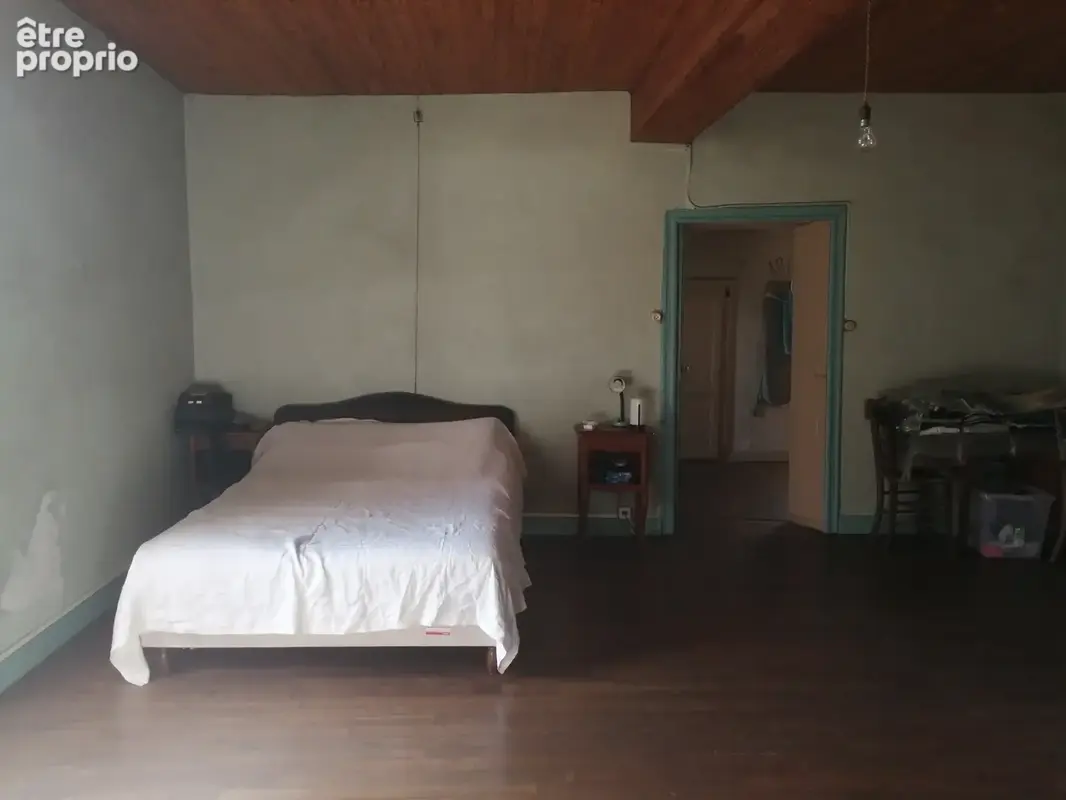 Maison mitoyenne, grange, 7 660 m2, travaux - photo 9