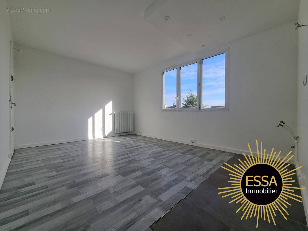 Appartement à VELIZY-VILLACOUBLAY