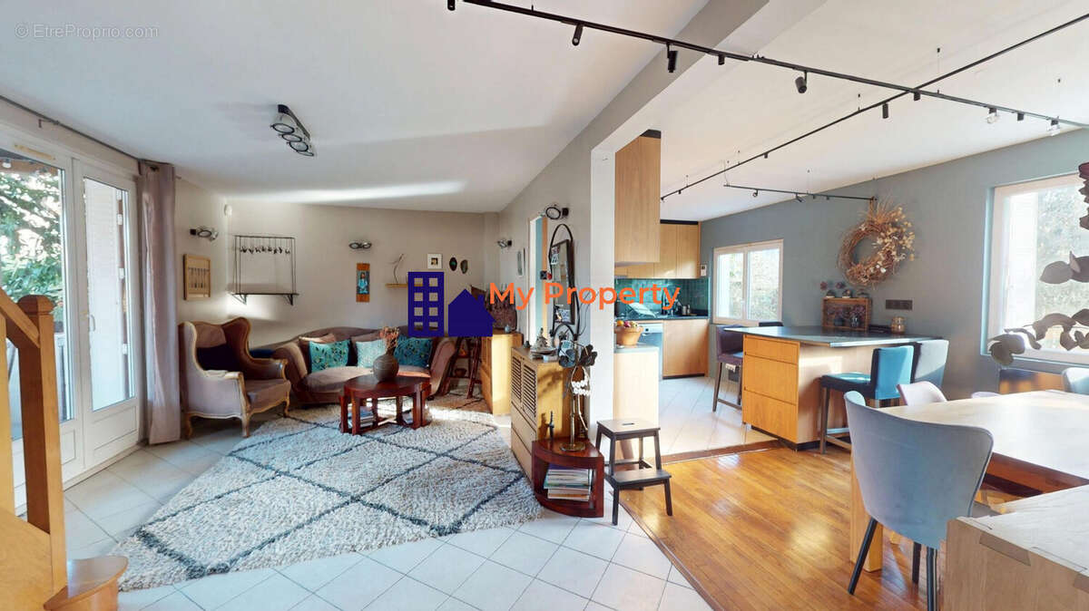 Maison à HOUILLES