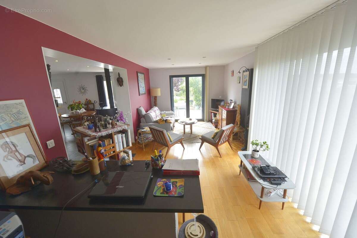 Maison à SAINT-GEORGES-DE-DIDONNE