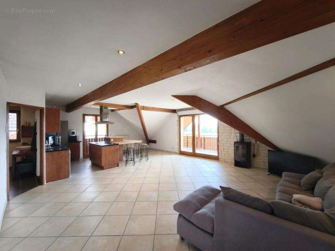 Appartement à GRUFFY