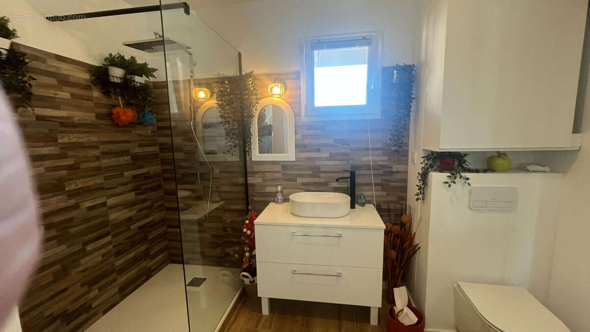 Appartement à MARIGNANE