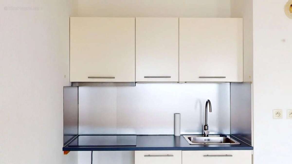 Appartement à PORT-DE-BOUC