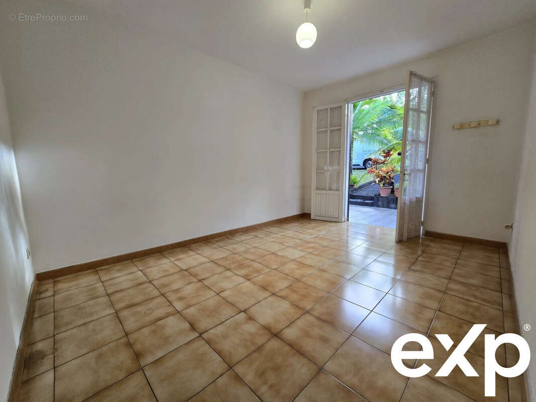 Maison à SAINT-PIERRE