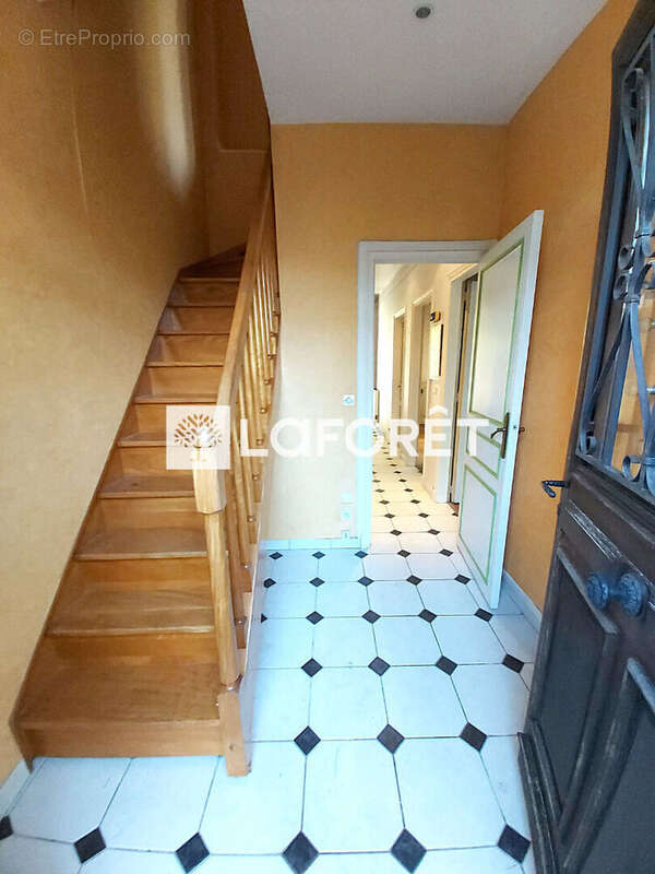 Maison Le Raincy 6 pièce(s) 130 m2 - photo 6