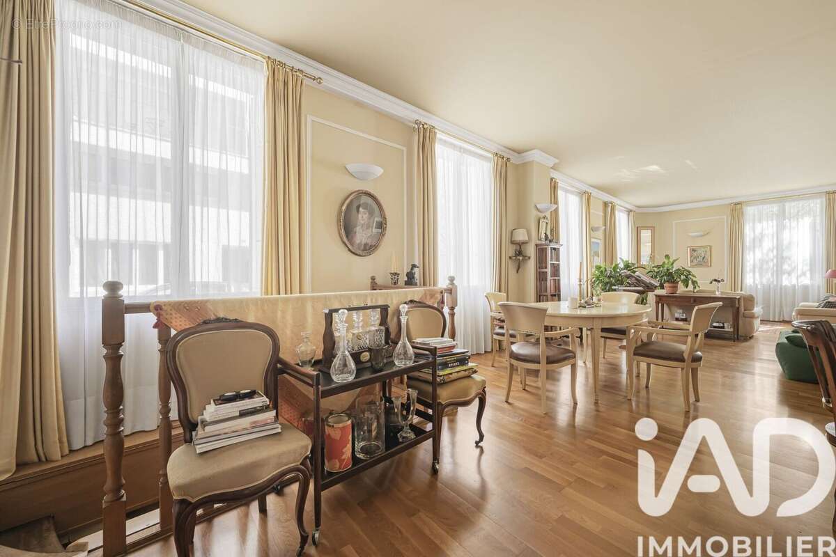 Photo 4 - Appartement à PARIS-14E