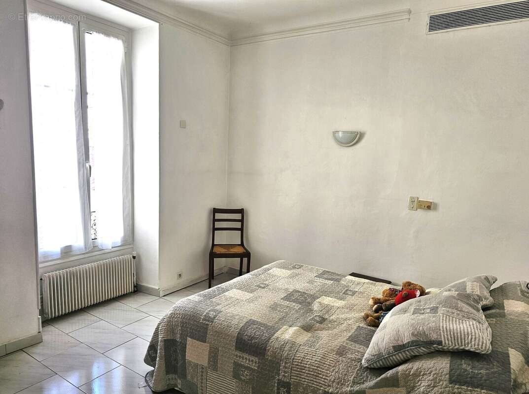 Proche Place de la Libération - Grand 4P avec extérieur - photo 15