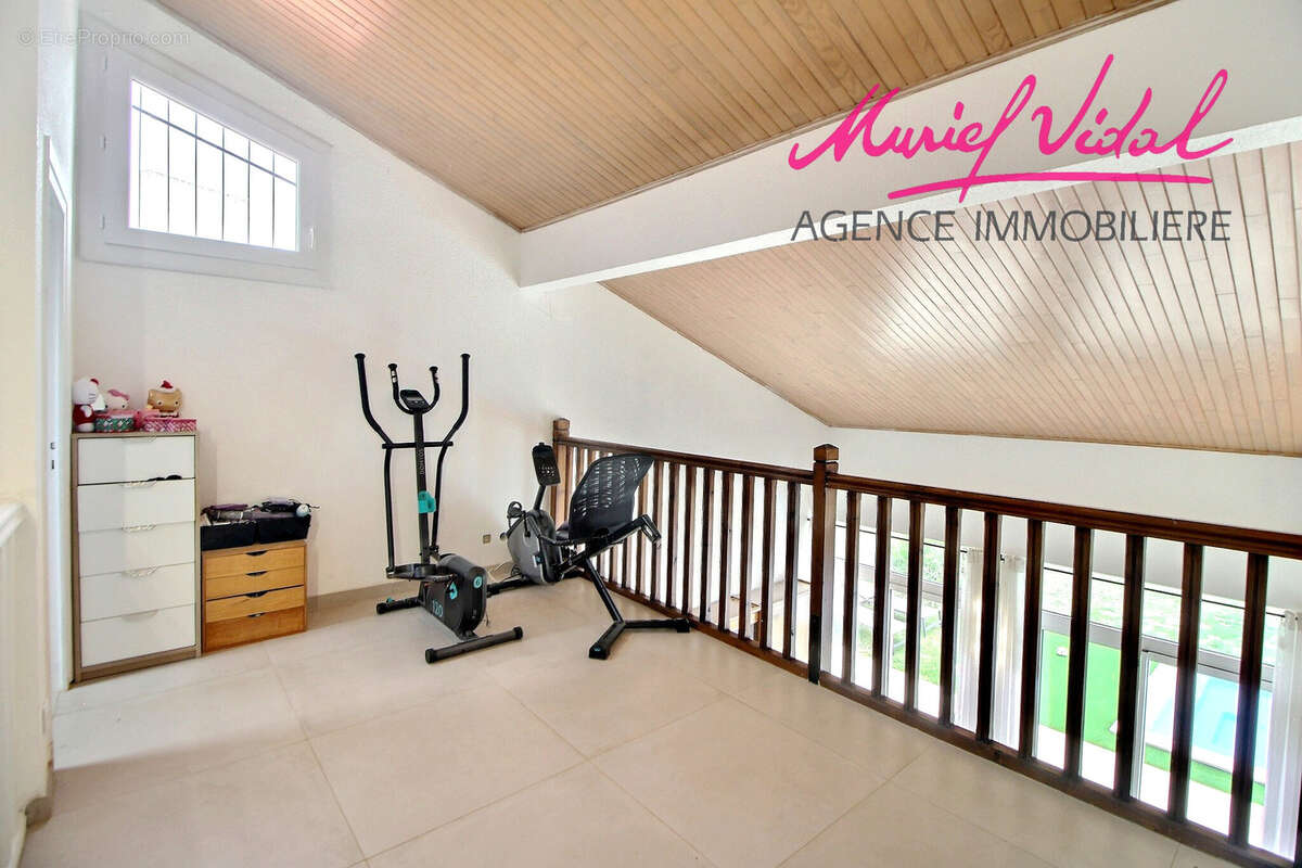 Maison à VILLENEUVE-DE-LA-RAHO