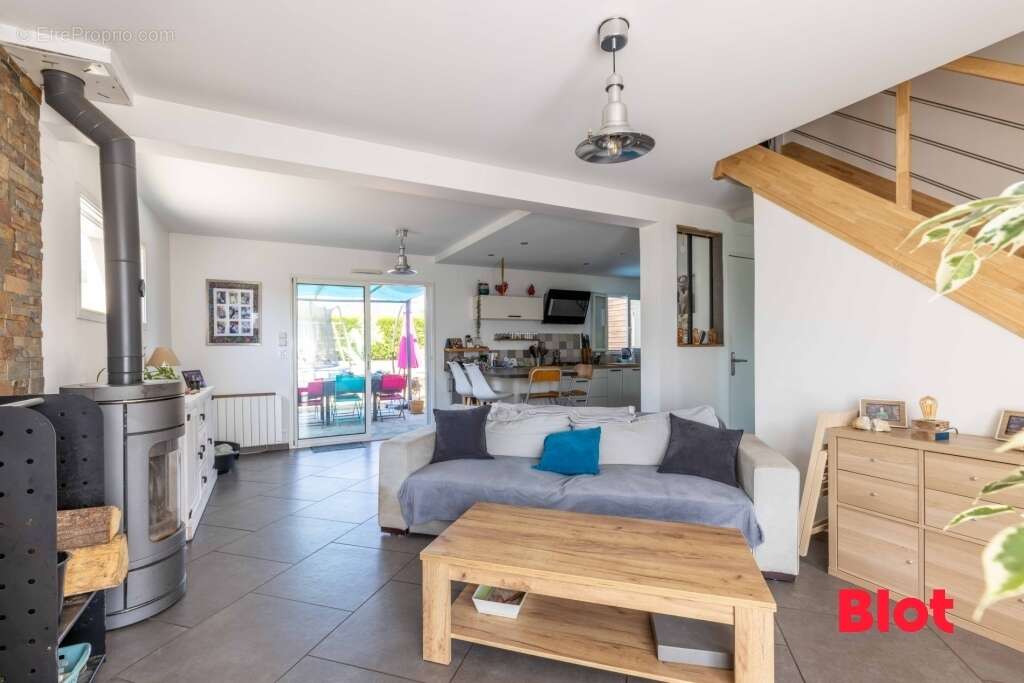 Maison 128 m² à Plechatel  - photo 3