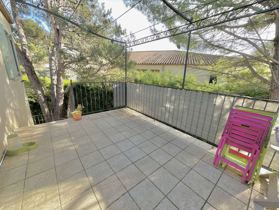 Appartement à PERTUIS