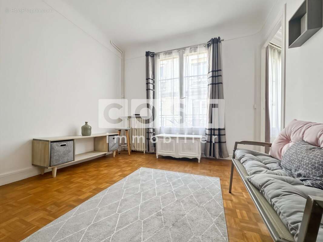 Appartement à COLOMBES