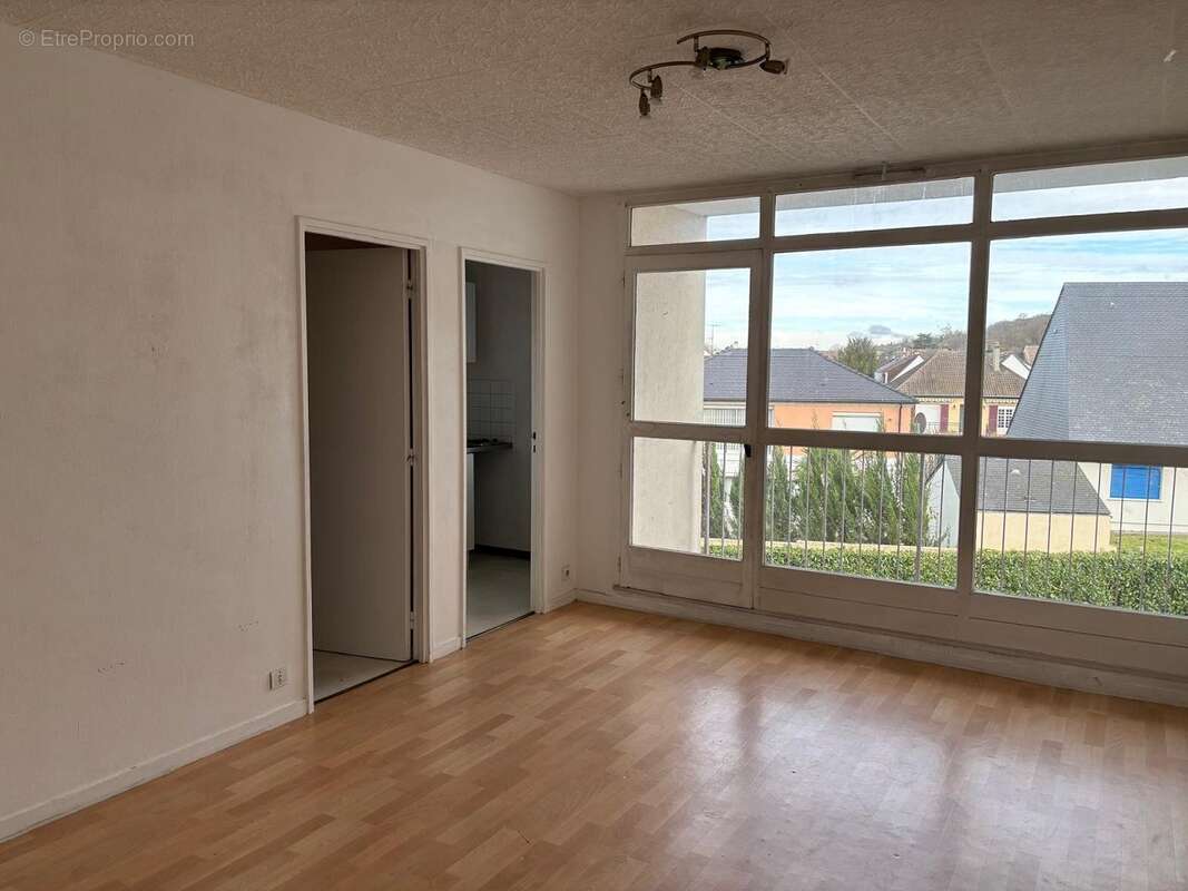 Appartement à AUBERGENVILLE