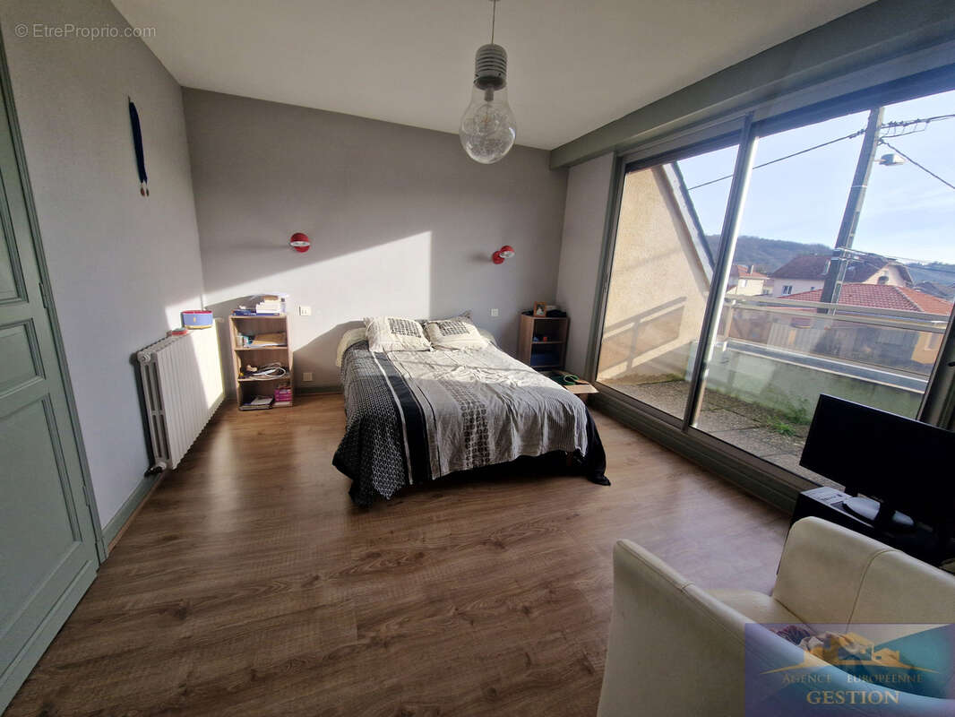 Maison à LOURDES