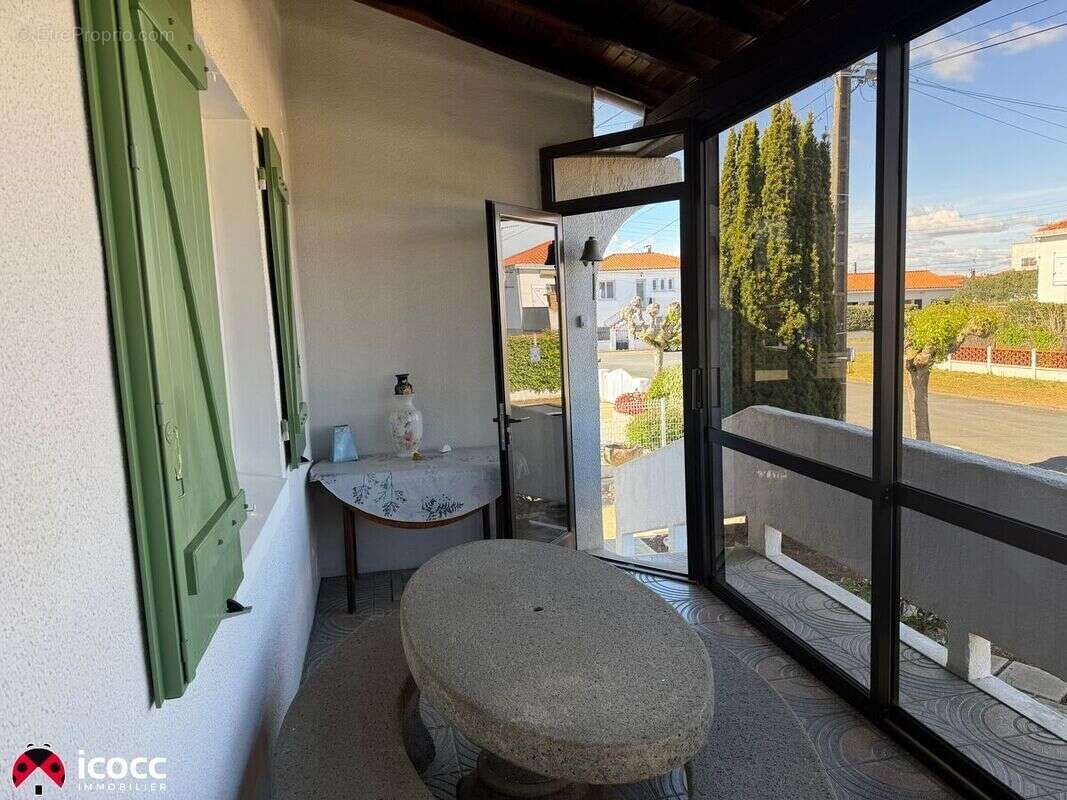 Maison 154 m² à L'aiguillon-Sur-Mer  - photo 8