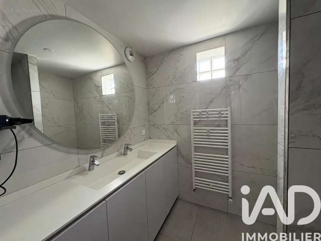 Photo 7 - Appartement à CHOISY-LE-ROI