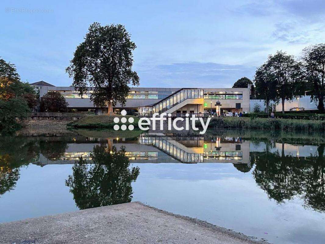 Appartement à LOGNES