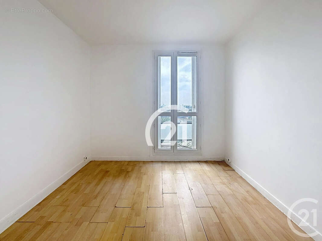 Appartement 61 m² à Garges-Les-Gonesse  - photo 4