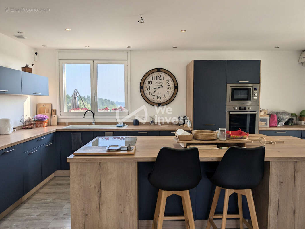 Maison 240 m² à Gamarde-Les-Bains  - photo 3