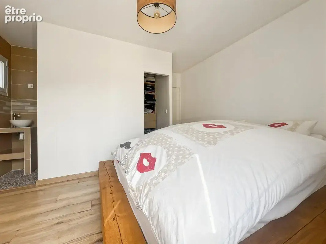 Maison entièrement de plain pied & en parfait état  - photo 8